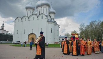 В Вологодской епархии встретили мощи святителя Тихона, Патриарха Московского и всея России