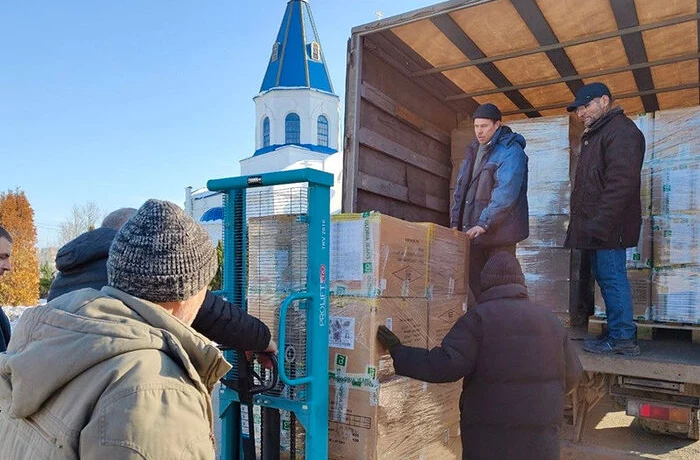 Международный комитет Красного Креста передал более 13 000 чайников нуждающимся Международный комитет Красного Креста передал более 13 000 чайников нуждающимся