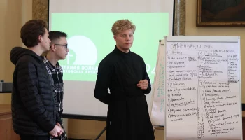 Студенты Калужской духовной семинарии приняли участие в программе &laquo;Зеленая волна&raquo;