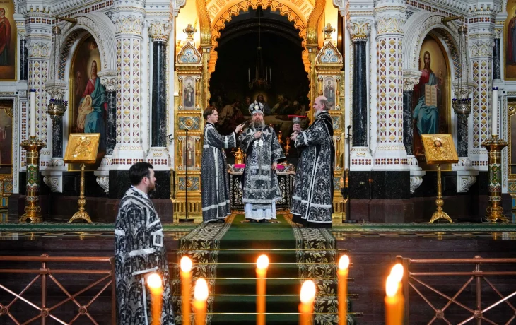 Святейший Патриарх Кирилл совершил первую в году Литургию Преждеосвященных Даров